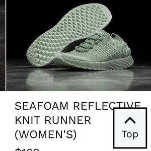 NOBULL reflective Sea foam knit runners